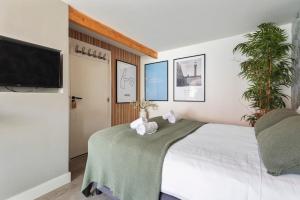 Oasis Studio- Free Parking