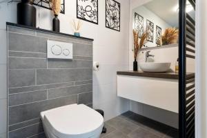 Oasis Studio- Free Parking