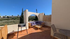 Garden vistas. Hermoso dúplex con patio, solárium y piscina.