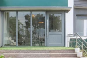 Super Townhouse Sector 64 Near WorldMark Gurugram Formerly Vero