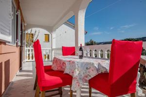 Apartments Lopar (4360)