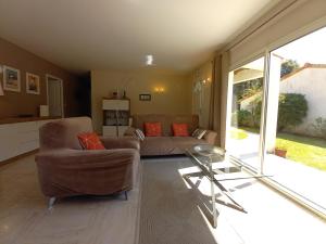 Villas Saint Palais sur Mer - BELLE MAISON IDEALEMENT SITUEE 5 min PLAGE DE NAUZAN : photos des chambres