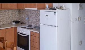 sfirakis apartment sea side