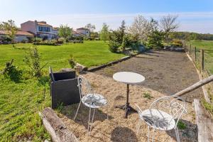 Villas La Basse Menantie - Haut de gamme & Spacieuse : photos des chambres