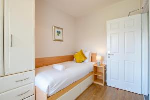 91 - Comfortable Stay in Galway City