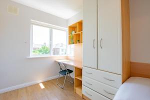 91 - Comfortable Stay in Galway City