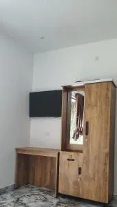 leaf budget rooms - 卡拉瓦提亚尔