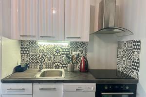 Appartements Peaceful apartment in Cavaillon with garage : photos des chambres