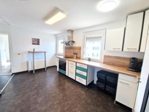 Traumwohnung mit Sonnen-Balkon - nur 5 min vom EP