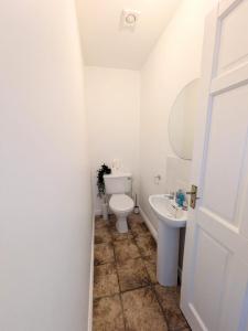 4 Bed Contractor House - Close to City Centre