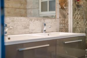 magnifique villa avec piscine - 8 personnes - paracou