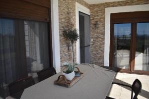 HillTop Sea View Villa