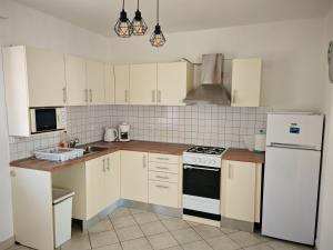 Vadrózsa Vendégház