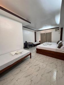 MANANQUIL TRAVEL LODGE