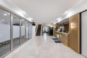 Comfort Inn Regal Park