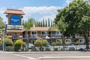 Rodeway Inn Escondido Downtown - 埃斯孔迪多