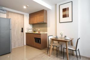 Lacasita Near Beach Huahin Room20