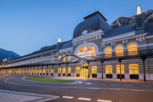 Canfranc Estación, a Royal Hideaway Hotel - Gran Lujo