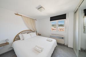 Pura Vida King-Size Bed Sea and Mountain view Apartment