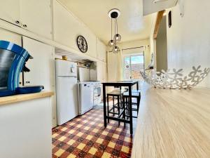 Maison de vacance familiale Tomlina, Neffies