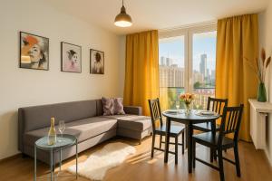 Cozy Apartment In City Center - 3hvězdičkové hotely ve městě Varšava