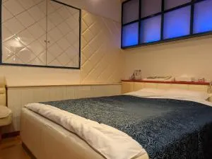 ホテル フローレス - Nagaoka