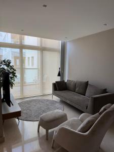 Luxury Seafront Penthouse with Private Pool & Breathtaking Panoramic Sea Views