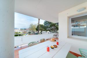 Vista Roses Mar - Apartamento con piscina II