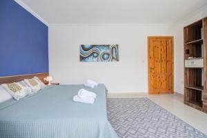 St Julians Unique 3-bedroom Apartments Sleeps 9-10