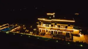 Wild Willows Farmstead Resort - Kota Bāgh