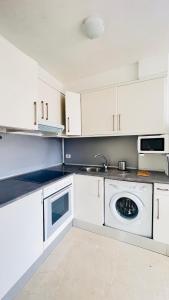 Apartamento Refugio Playero en Candelaria con Piscina