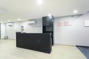 Townhouse Noida Sector 71 Near ISKCON Temple Noida