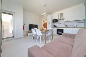 Attico di Design a Garbatella con Vista San Pietro