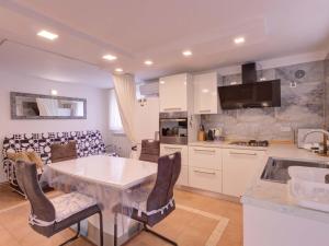 Apartments & rooms Jagoda