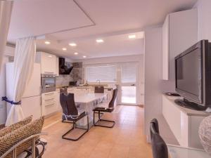 Apartments & rooms Jagoda