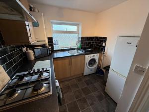 Resi-Lets Large 3-bed 1st floor apartment, Blyth, Northumberland