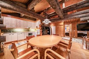 Charming Cottage Levi