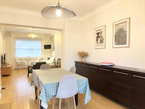 Appartements Magnifique maison prox Lille - 4chb 2sdb : photos des chambres