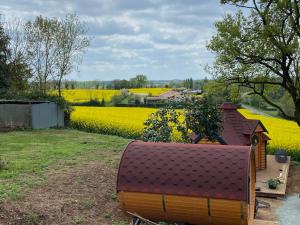 Maisons d'hotes Le petit moulin : photos des chambres
