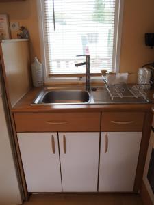 Campings Camping Paradis du Quinquis - 4 etoiles - Location estivale en Finistere Sud : photos des chambres
