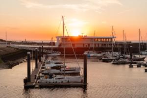 Yacht by Strandhotel - hotel service & wellness