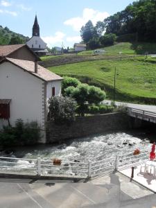 Hotels Logis Hotel Andreinia & Cabanes : photos des chambres