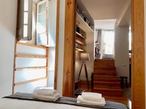 Sunny Apartment in Town with Terrace