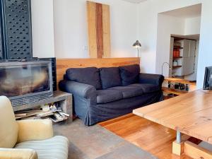 Sunny Apartment in Town with Terrace