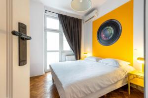 One-Bedroom Apartment with air condition and balcony room in Mosquito Old Town Apartments