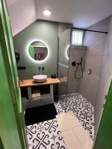 Apartment - Split Level room in Apartments Kokl