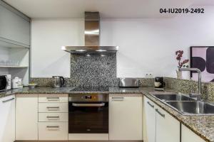 4256 - AB Les Corts BI