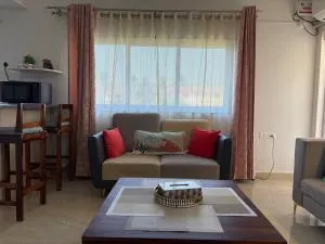 The Greendoor Villa - ByLaMer, 500mtrs Zalor Beach - Dramapur