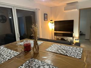 Appartements I Sognu - Charmant Appartement Neuf Proche du Port : photos des chambres