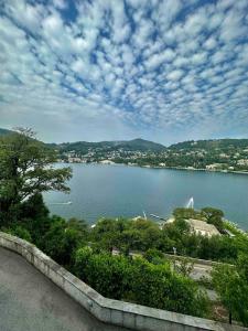 Como Lake View AC and Garage